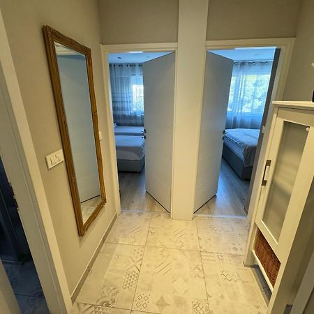 Apartment Astra With Private Parking Split Exterior foto