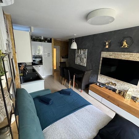 Apartment Astra With Private Parking Split Exterior foto